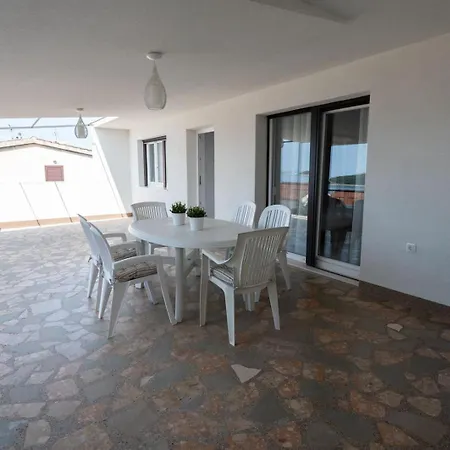 Lucija 6